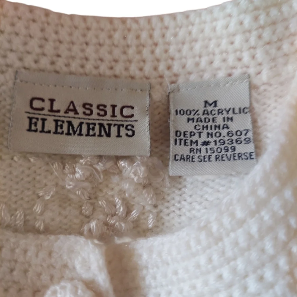 Classic Elements White Floral Embroidered Cardigan